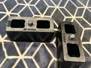Ford Econoline 2″ Rear Lift Blocks – Suspension Upgrade Kit