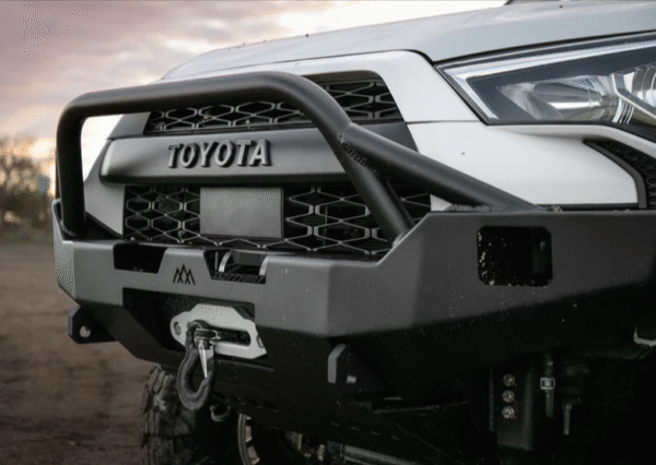 Toyota 4Runner Front Bumper 5th Gen (2014-2023) Hi-Lite Overland [PreRunner Bull Bar] - Image 4