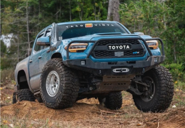 Toyota Tacoma Front Bumper 3rd Gen (2016+) Hi-Lite Overland [Bull Bar] - Image 3