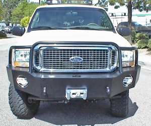 Alluminatis Ford Excursion 1995-2005 Front Winch Bumper