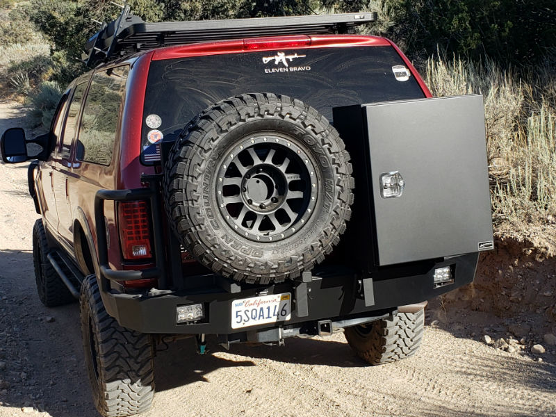 Aluminess 1999-2005 Ford Excursion Rear Bumper Swing Arms Fuel or Tire