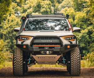 Toyota 4Runner Front Bumper 5th Gen (2014-2022) Hi-Lite Overland [Bull Bar]