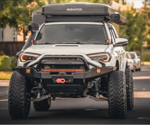 Toyota 4Runner Front Bumper 5th Gen (2014-2023) Hi-Lite Overland [PreRunner Bull Bar]